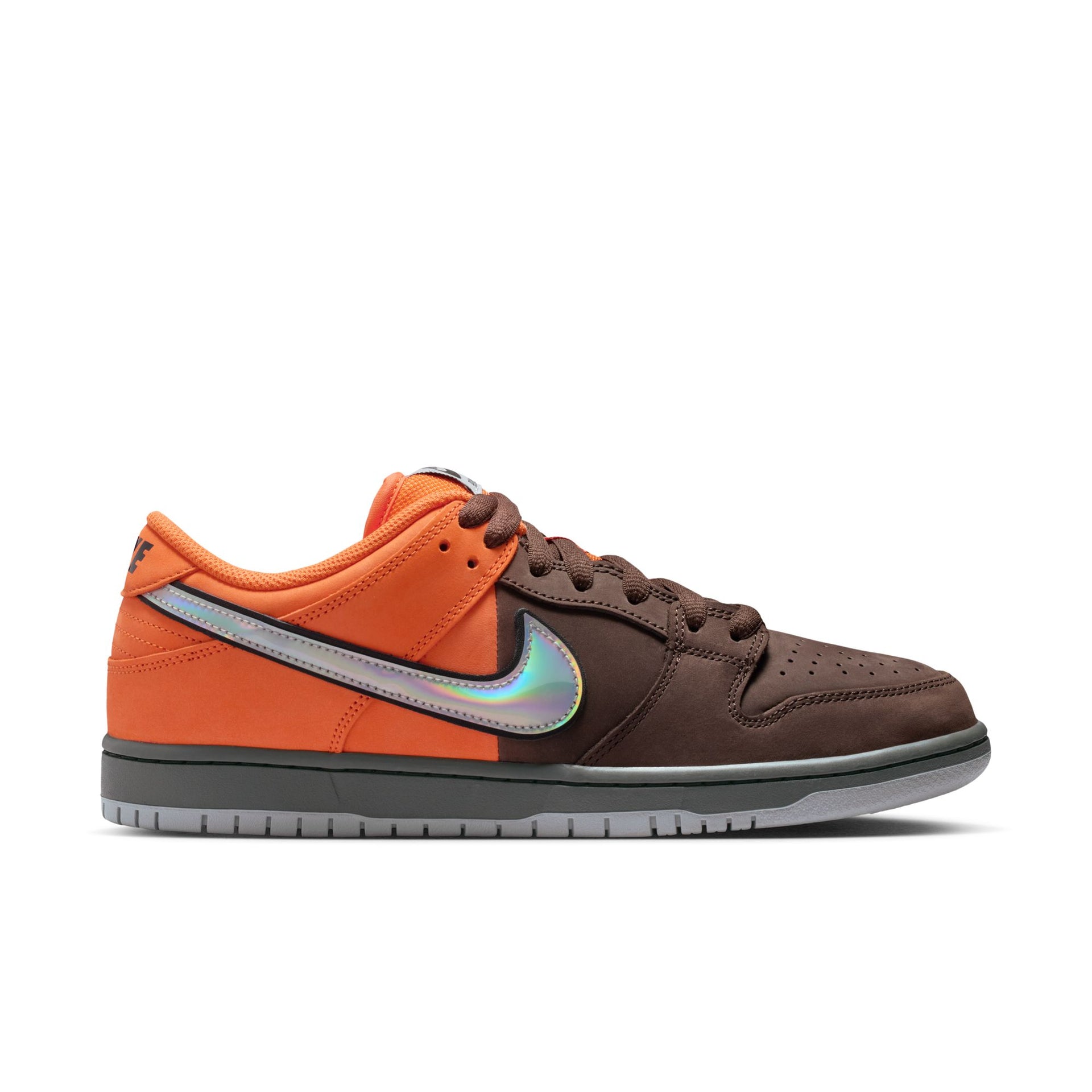 Nike SB Dunk Low Pro Muni Fast Pass